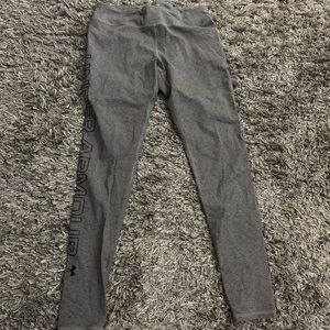 Under Armour Women’s Cotton leggings, size medium